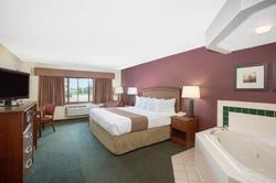 AmericInn by Wyndham Kearney