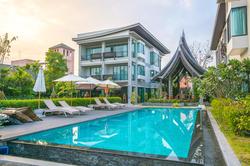 Maraya Hotel and Resort