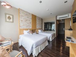 North Hill City Resort