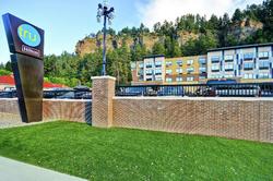 Tru by Hilton Deadwood