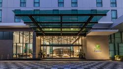 Holiday Inn Express Bangkok Soi Soonvijai