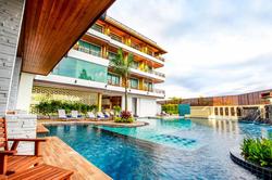 Aqua Resort SHA by ZUZU