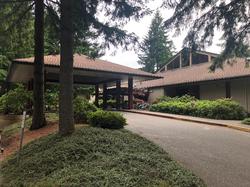 Olympia Hotel at Capitol Lake