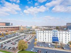Days Hotel By Wyndham University Ave Se