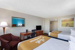 Days Inn & Suites By Wyndham Tallahassee Conf Cent