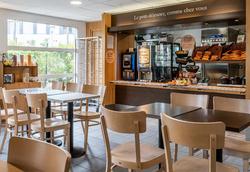 B&B HOTEL Aix En Provence Le Tholonet