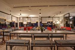 Boutique 125 Hamburg Airport Trademark Collection