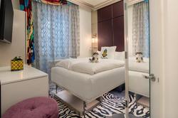 Staypineapple An Artful Hotel Midtown New York
