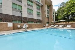 Holiday Inn Express & Suites Charlotte -Ballantyne