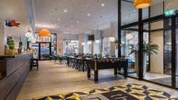 Holiday Inn - the niu, Welly Kiel