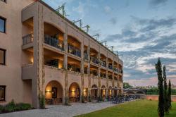 SOWELL HOTELS Les Chevaliers