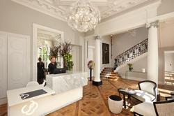 Clarance Hotel