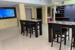 Days Inn & Suites Tampa/Raymond James Stadium