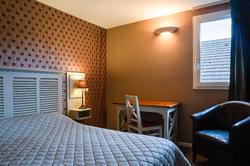 Hotel The Originals Bruay la Buissiere Le Cottage