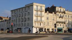 Hôtel De La Tour De Nesle