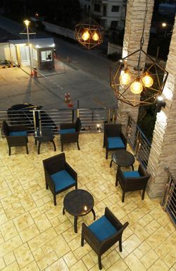 Anna-Nava Pakkret Hotel