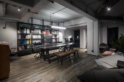 Ir-On Hotel