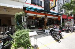 126 Patong Station House Hotel