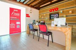 OYO 242 Baan Noppadol Hua Hin Resort