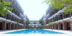 Summer Tree Hotel