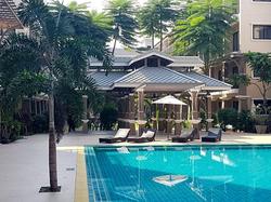 Summer Tree Hotel