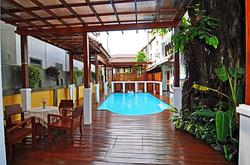 Sri Pat Guesthouse