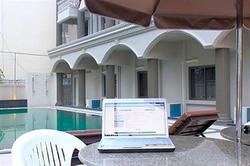 Honey Lodge