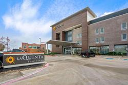 La Quinta Inn Suites By Wyndham College Station So