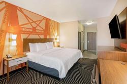 La Quinta Inn Suites By Wyndham Waco Baylor Downto