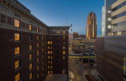 Hotel Fort Des Moines, Curio Collection by Hilton