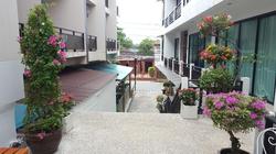Kata Beachwalk Hotel And Bungalows