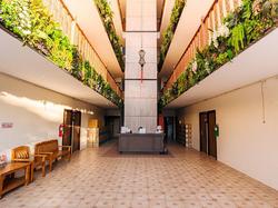 B2 Airport Boutique Budget Hotel