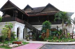 Diamond River Ping Petch Ngam Hotel