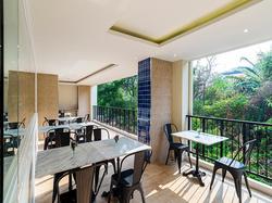 Zircon Hotel