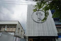 T Hostel Victory Monument