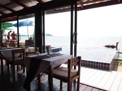 Lipa Bay Resort