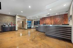 Best Western Plus Lakeview Hotel