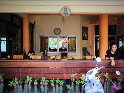 Manee @ Cool Mueang