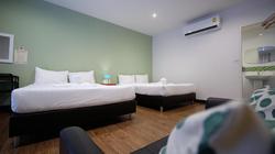 Resort V Mrt Huai Khwang