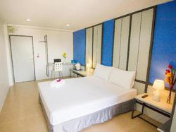 Regent Ngamwongwan Hotel