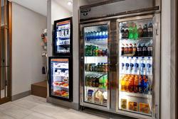 Holiday Inn Exp & Suites Milwaukee - Brookfield