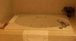 Maron Hotel And Suites
