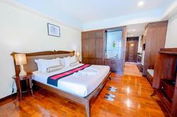Le Casa Bang Saen Hotel