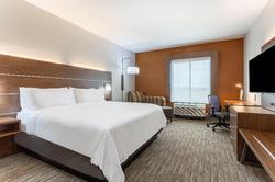 Holiday Inn Express & Suites Kearney, an IHG Hotel