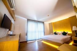 Phi Phi Harbour View Hotel