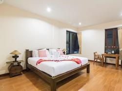 Ten Boutique House