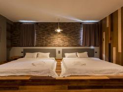 Space 59 Hotel