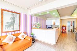 Sleep Dee Hostel by ZUZU