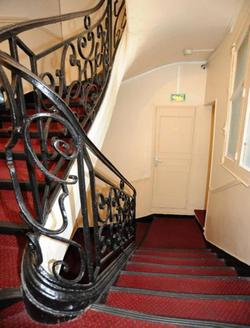 Sully Hotel