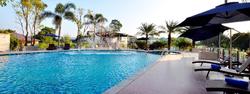 Lakkhana Poolside Resort